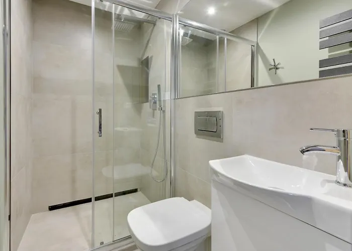 Victus Apartamenty, Panamera *